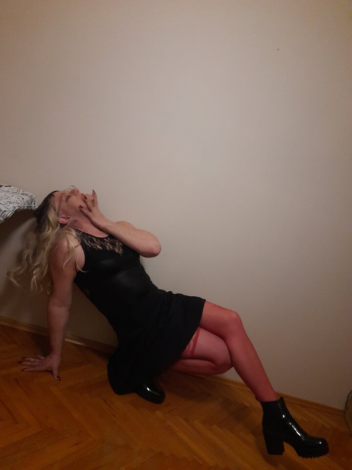 20260315_043242.jpg - Marta_Cross