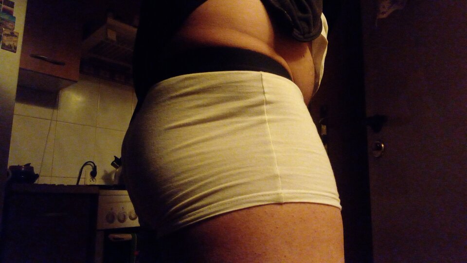 1000002570.jpg - Robin800