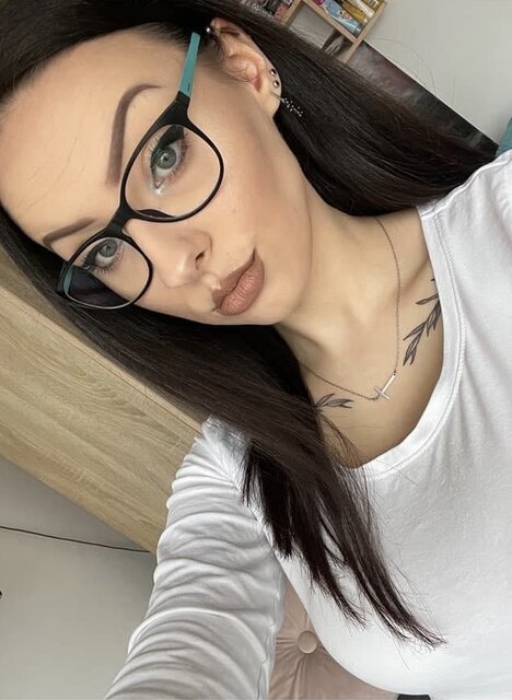 😘😘 - WikiandKuba