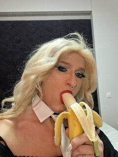 Come mister tally, tally me banana:)