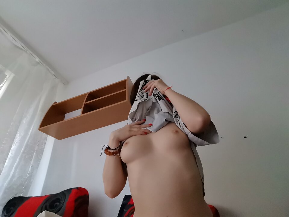 17741728957823890693577205113828.jpg - SensualVicky8