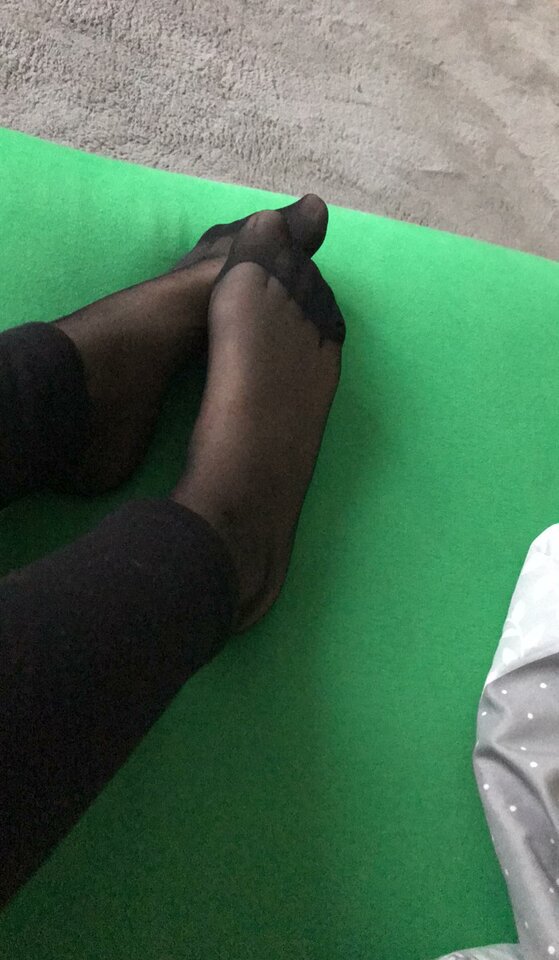 4890.jpg - FetyszNylonPara