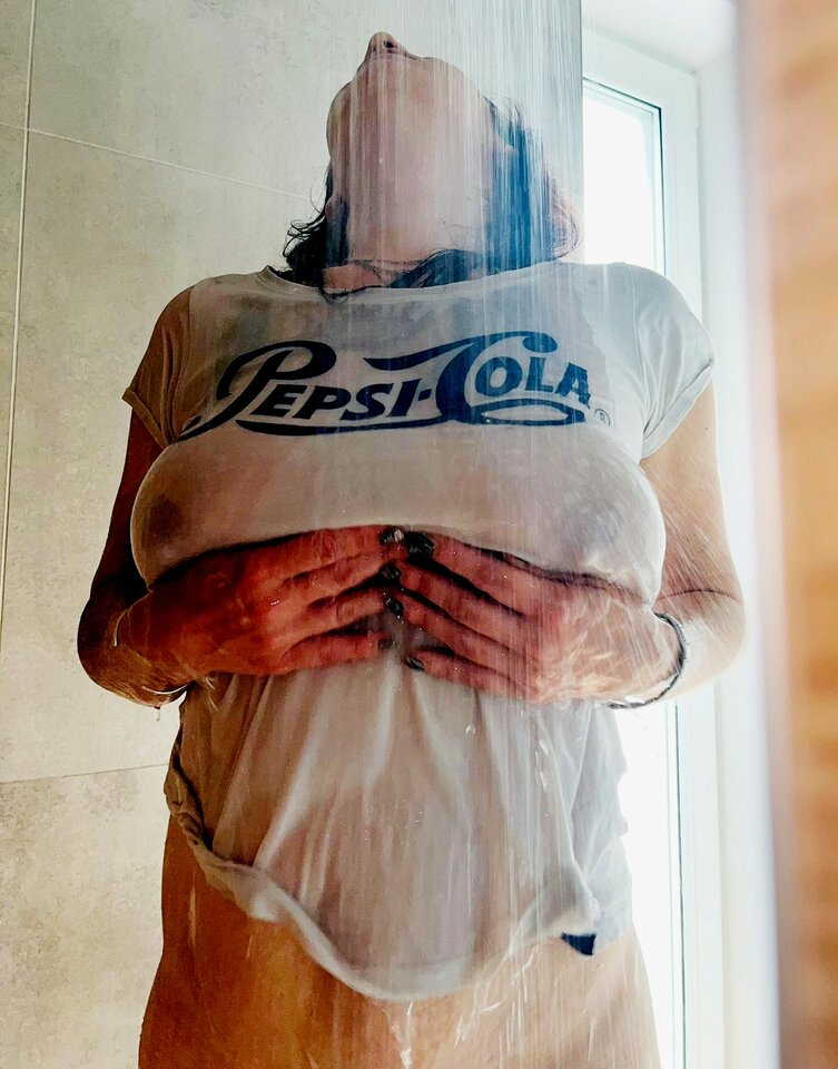 WhatsApp Image 2025-06-02 at 16.32.32 (1).jpg - BlackSubmissive