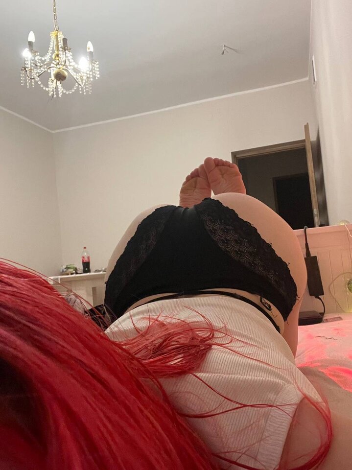 Poznam tu kogoś? - FemdomQueen
