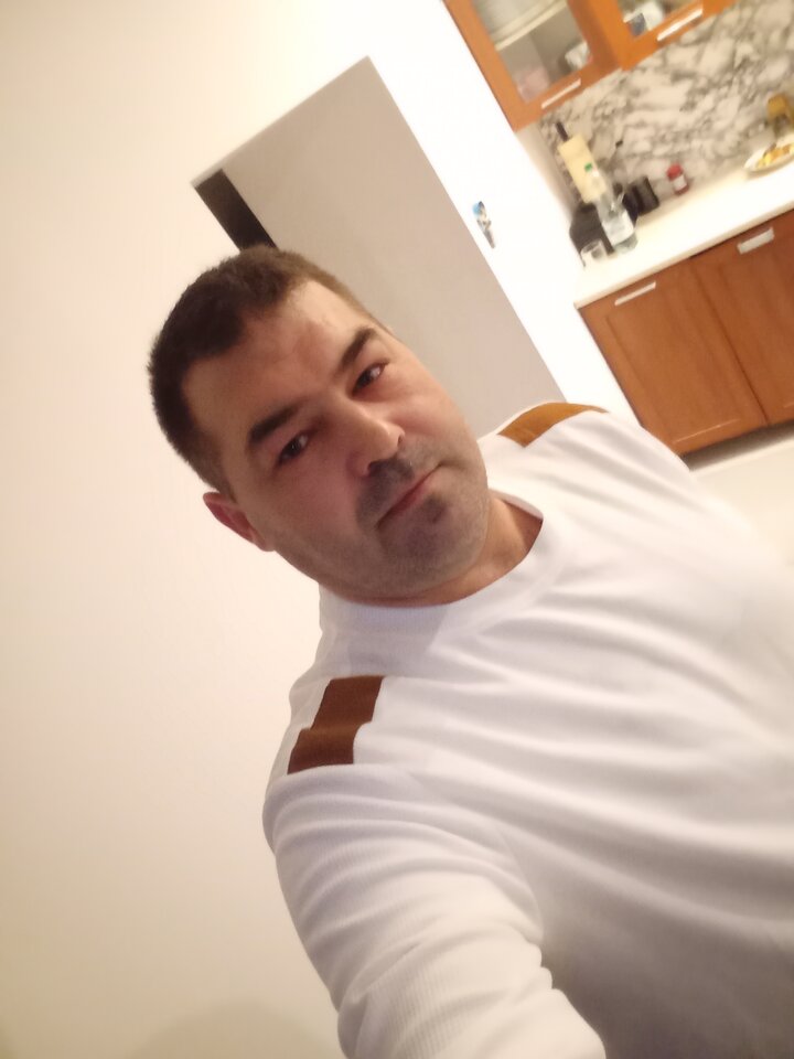 1000012951.jpg - Mr84