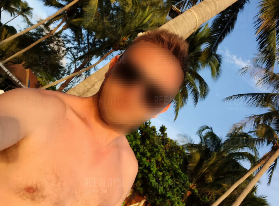 e54e7e571a0a673083c5dd36cf68c172.jpg - ReealnySL