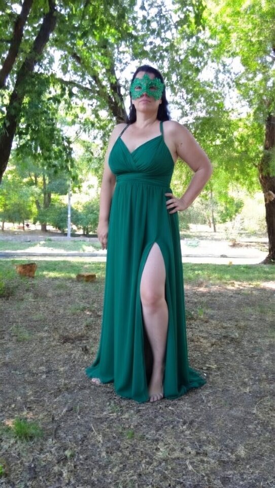 Green dress .jpg - xKasandrax