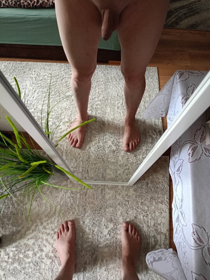 1000108933.jpg - Mar7669