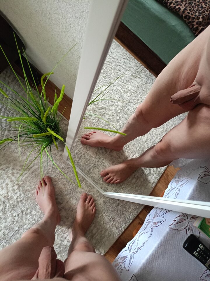 1000108939.jpg - Mar7669