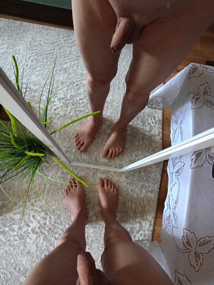 1000108930.jpg - Mar7669