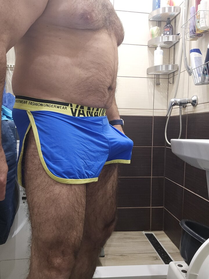 1000040749.jpg - adam2512