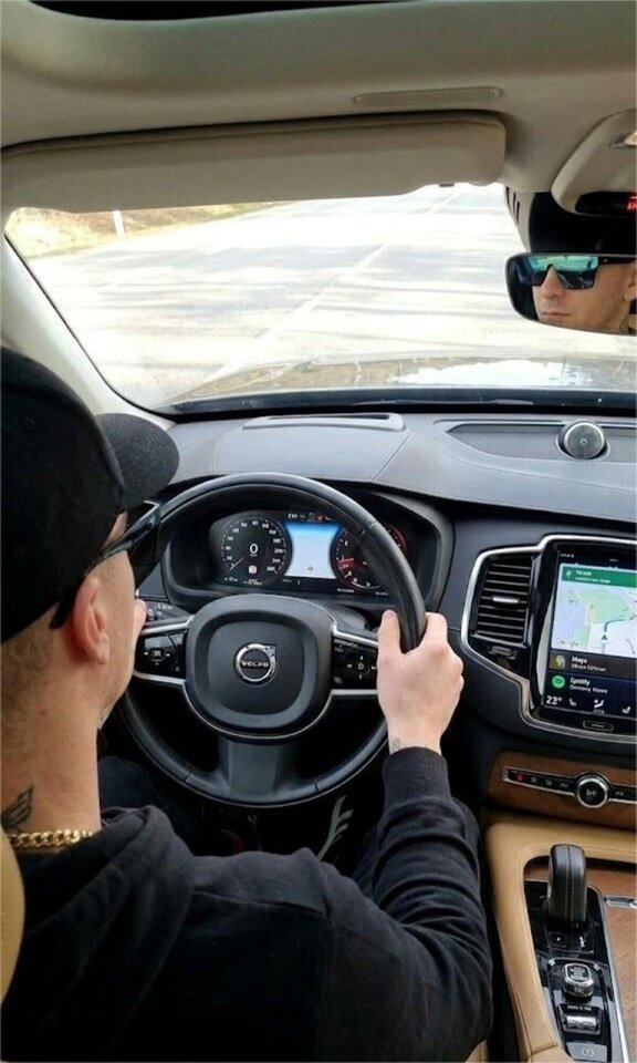 iphone 17 pro.jpg - PIZZERSOUND