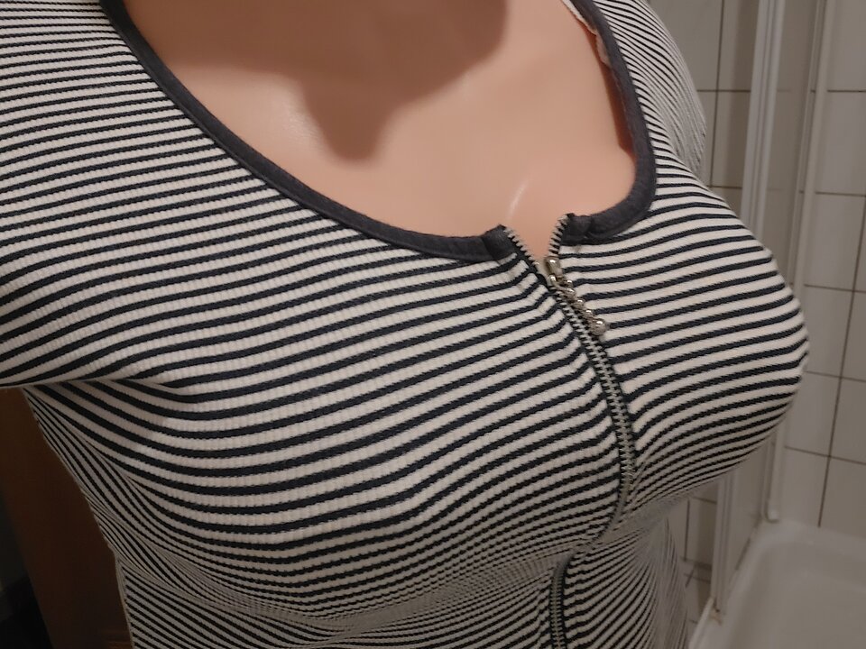 20260211_195742.jpg - AniaRedCd