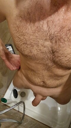 Ktoś pomoże go postawić?