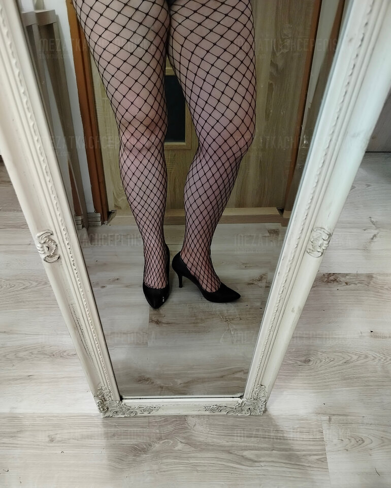 moje nogi.jpg - MezatkaChcePeniska