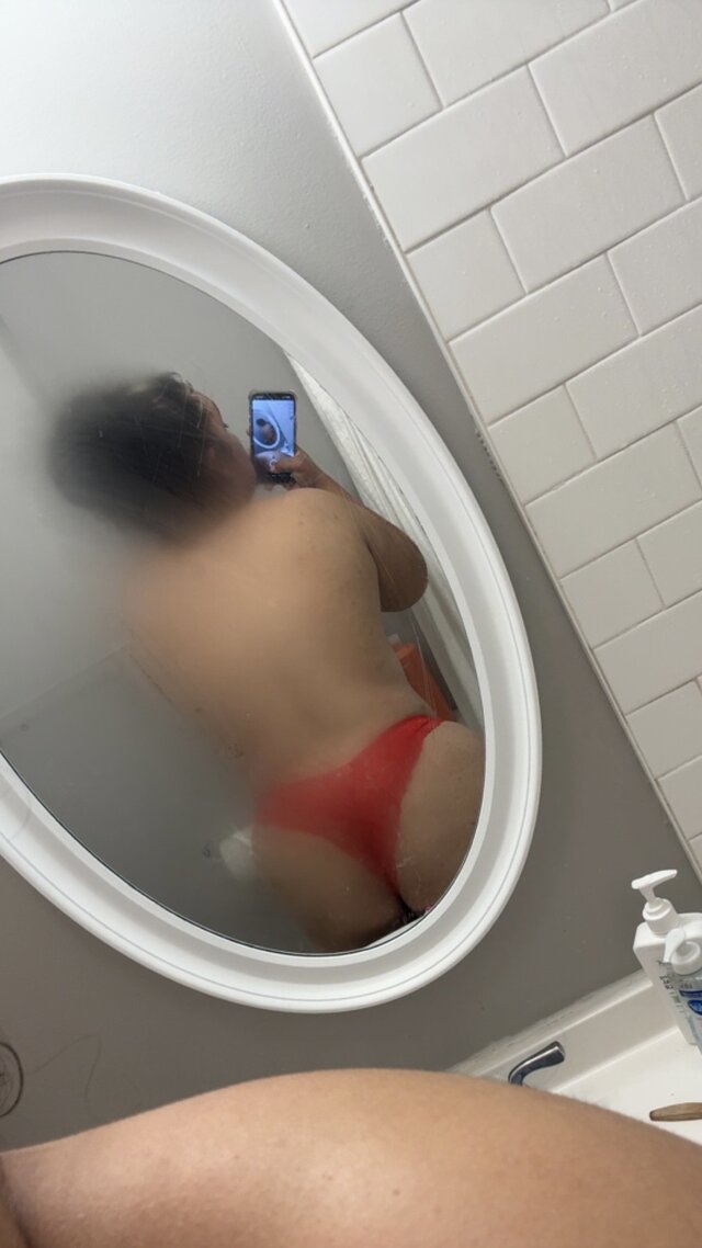 SmallLatina