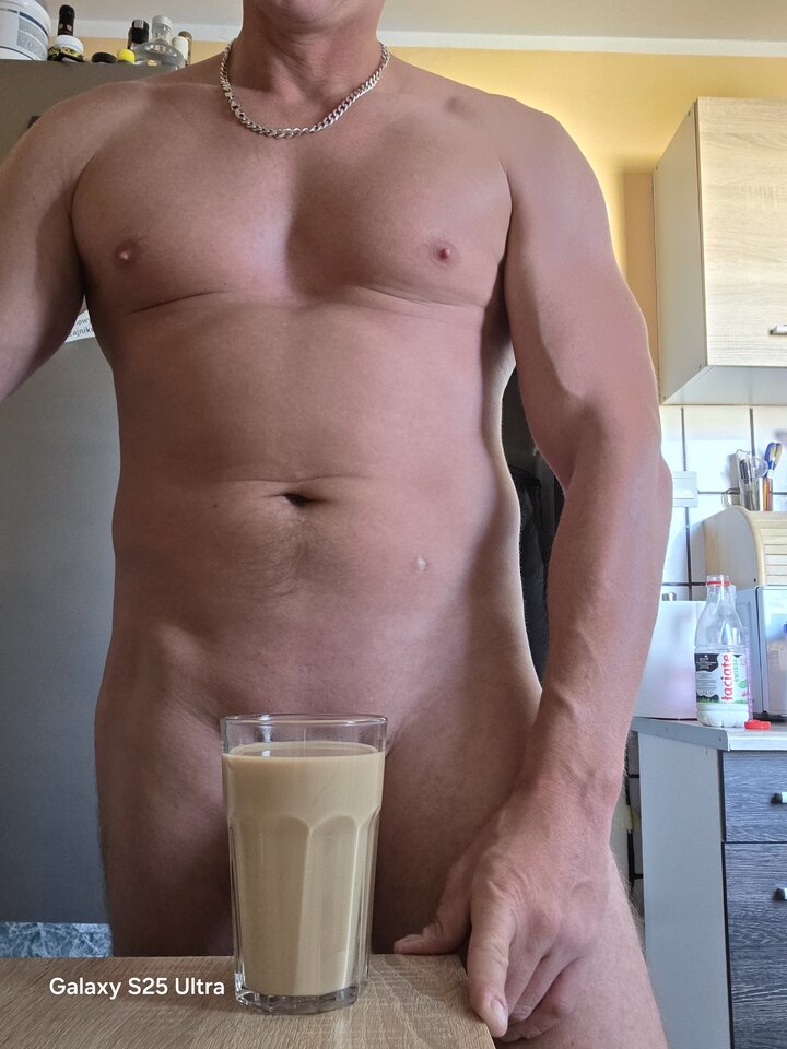 1000047875.jpg - GWE900