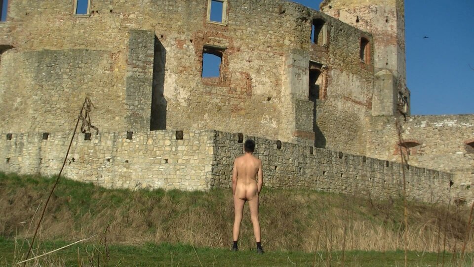 SIEWIERZ - zamek 20260405.avi_snapshot_00.16_[2026.04.05_13.49.1 - Krzysztof_cfnm