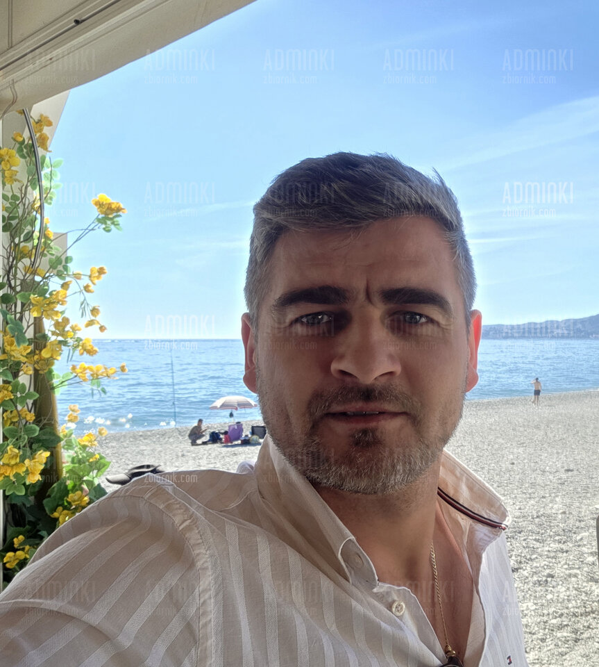 🇪🇦🌞🍸🏖🏝 - Adminki