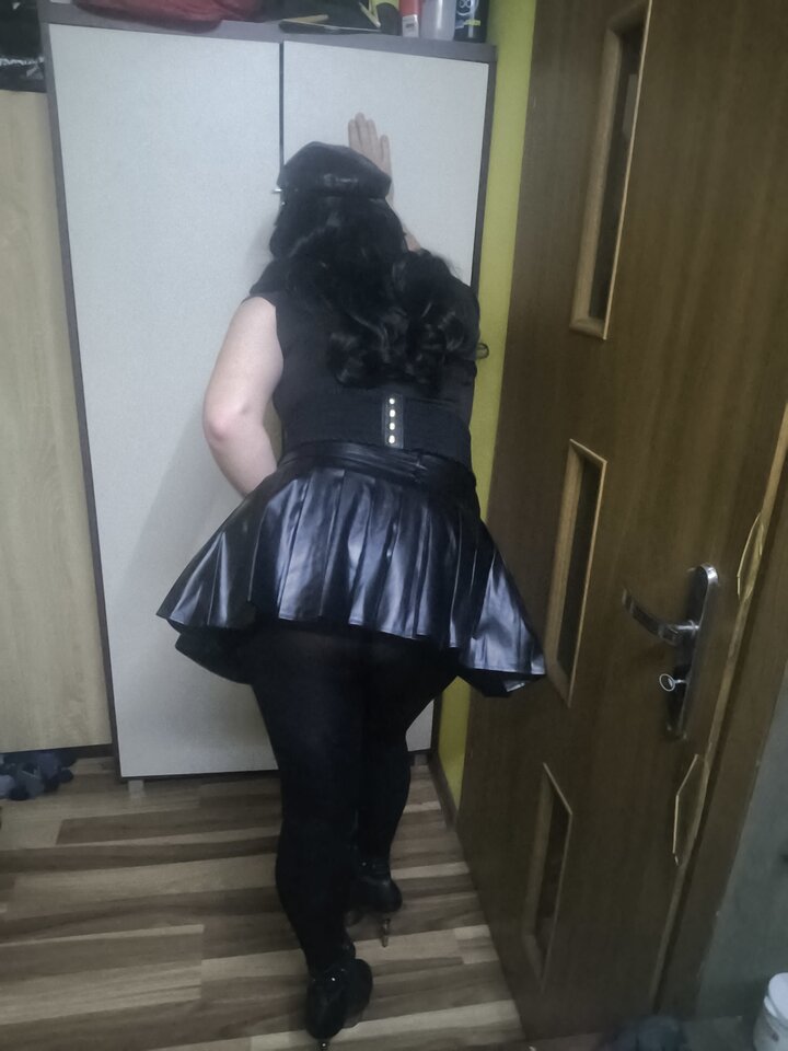 1000021718.jpg - Adriennecross