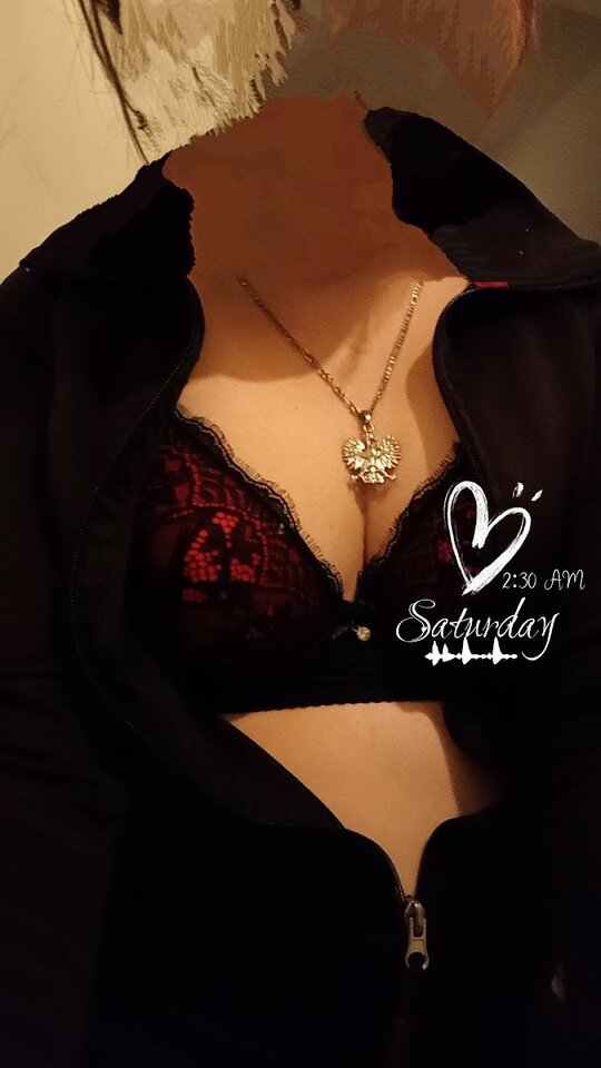 7419.jpg - Lilith1196