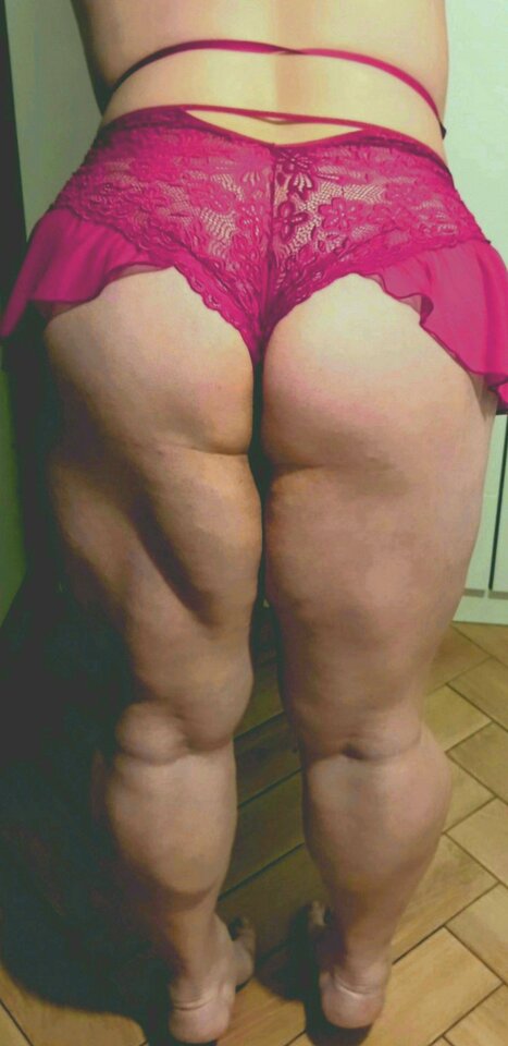 20260406_220138.jpg - 1Hot_wife_end_cuck1