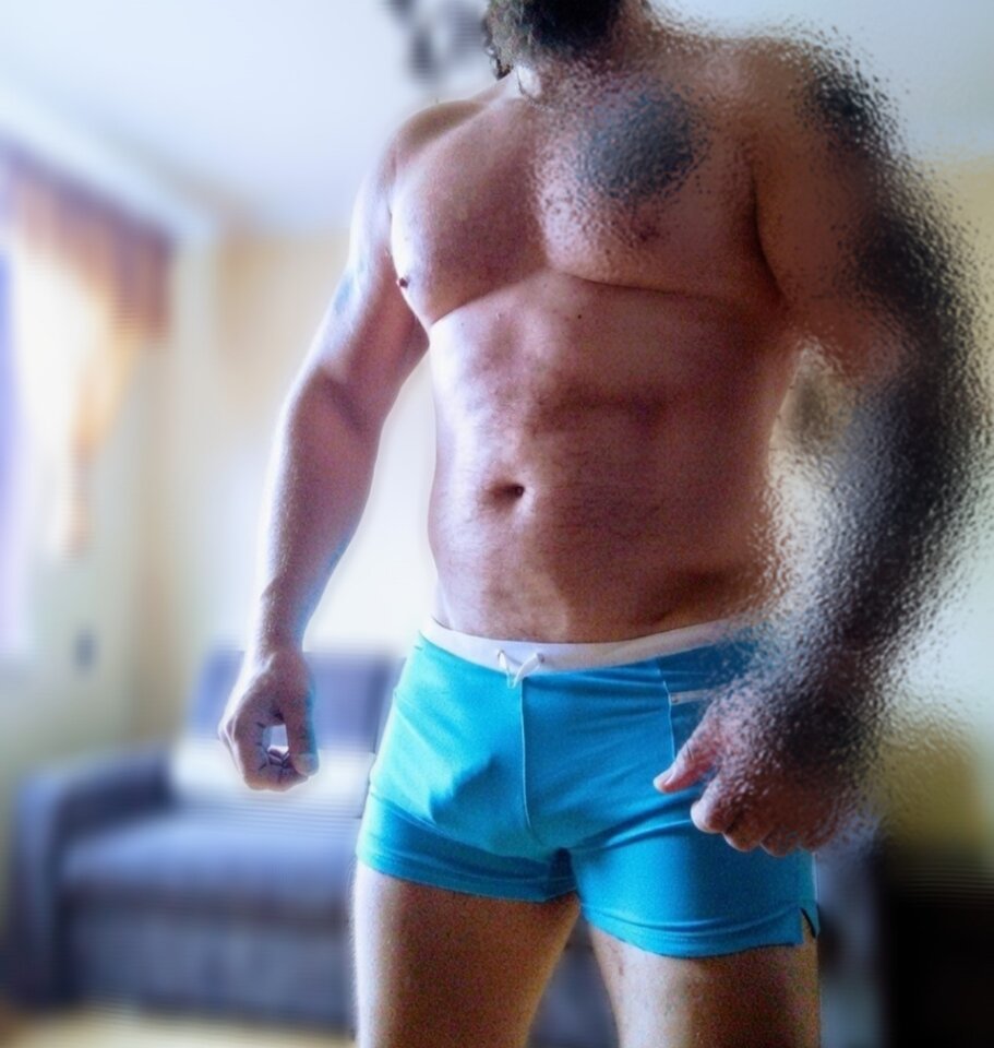 5024.jpg - man_with_no_namee