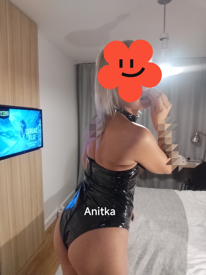 1000010343.jpg - Anita42