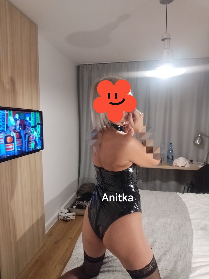 1000010346.jpg - Anita42