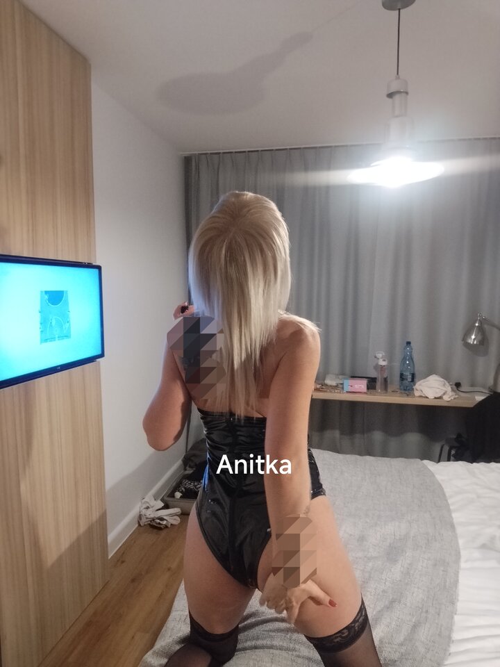 1000010345.jpg - Anita42