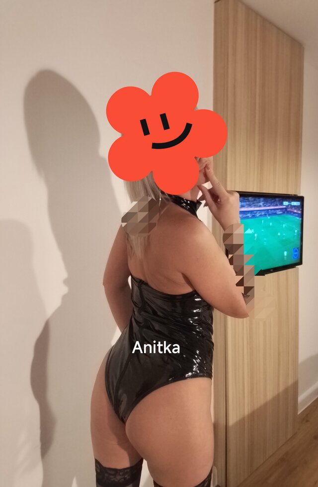 Anita42