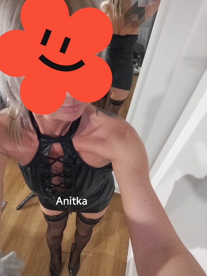 1000010366.jpg - Anita42