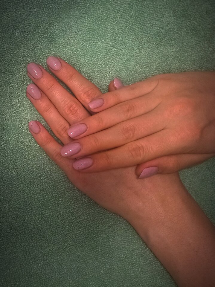 Szukam chętnych na hybrydowe paznokcie u nóg - pierwsze za fre - Kacperczateria