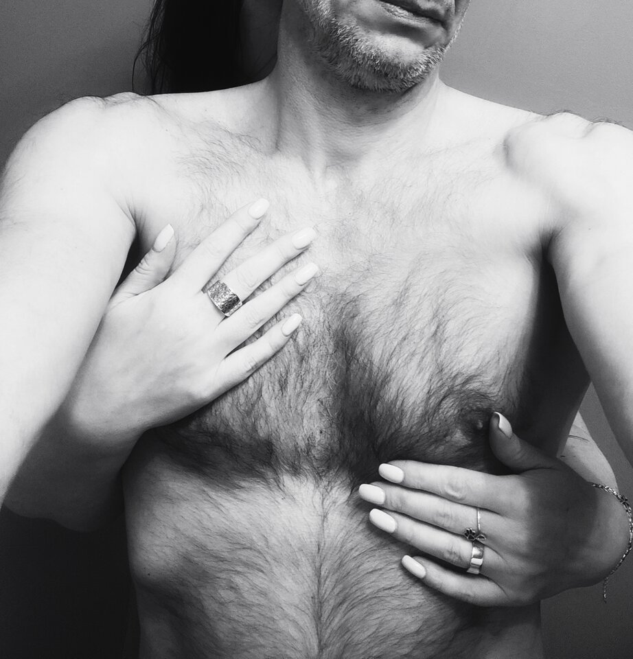 IMG_20260406_203257.jpg - Live1977