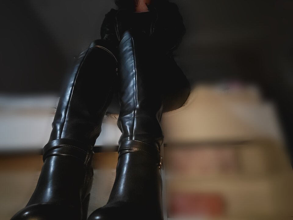 W skórze - Stanley9856