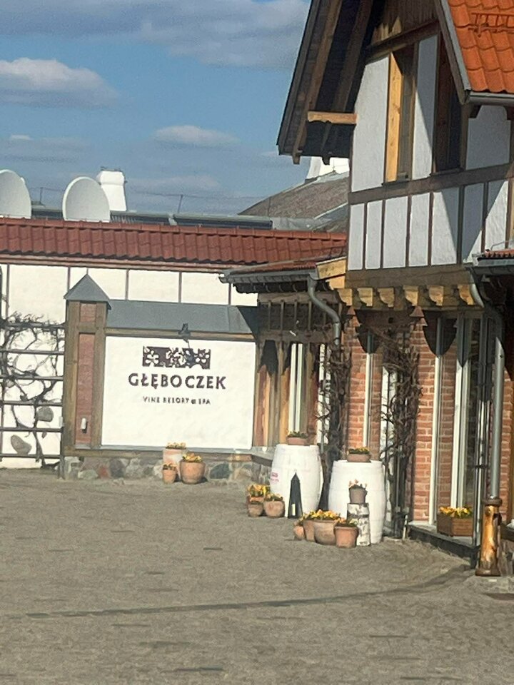 1000025188.jpg - PanstwoME