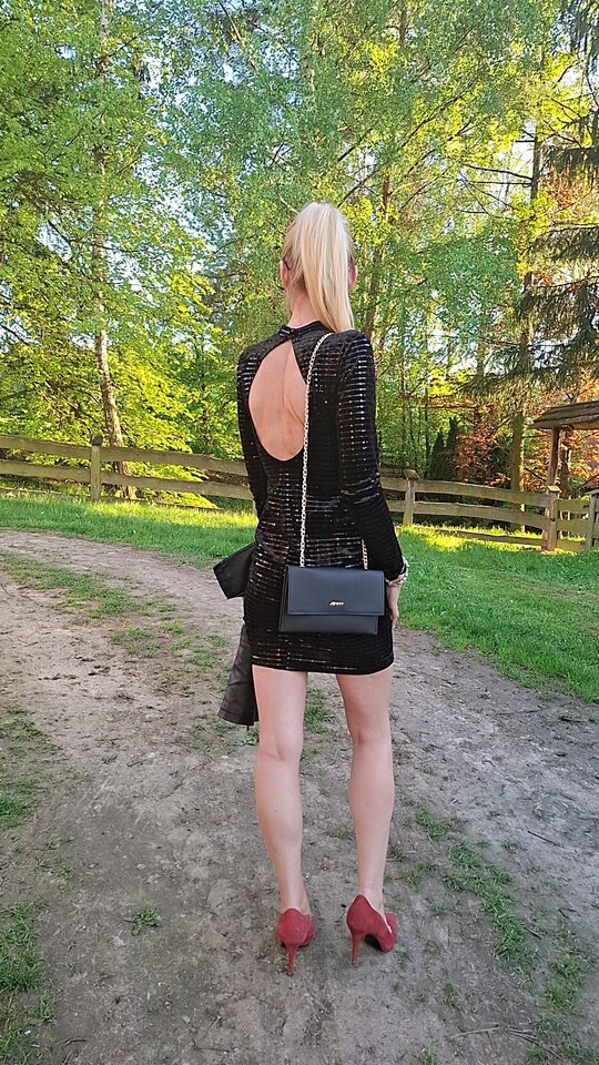 🫠🫠 - Roxi402