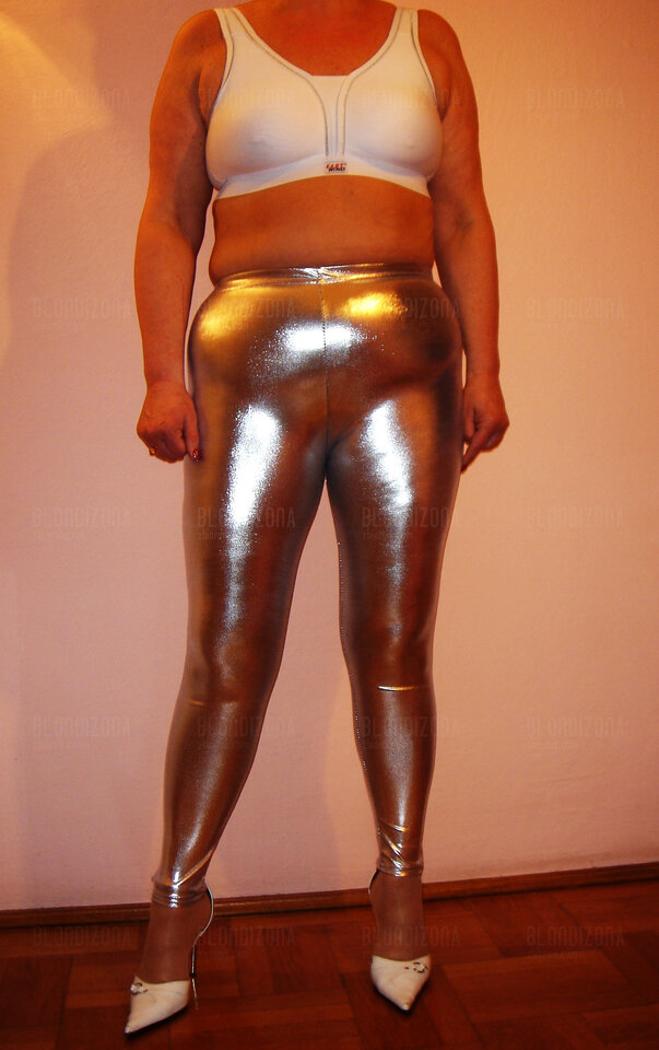 129.JPG - blondizona