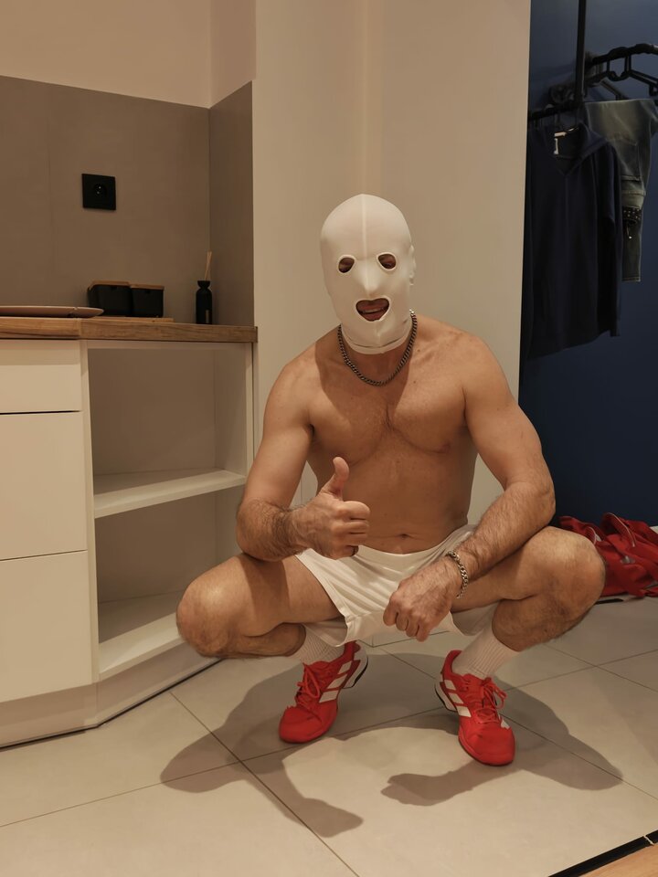 1000133154.jpg - hotmikado