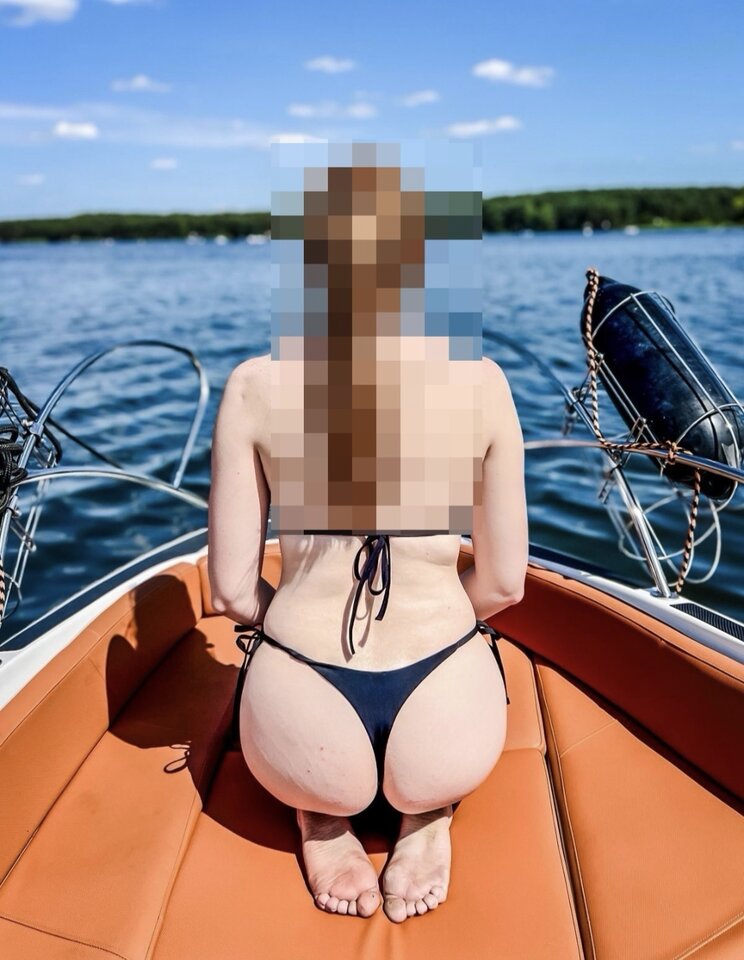 1000010925.jpg - Iris_Rob