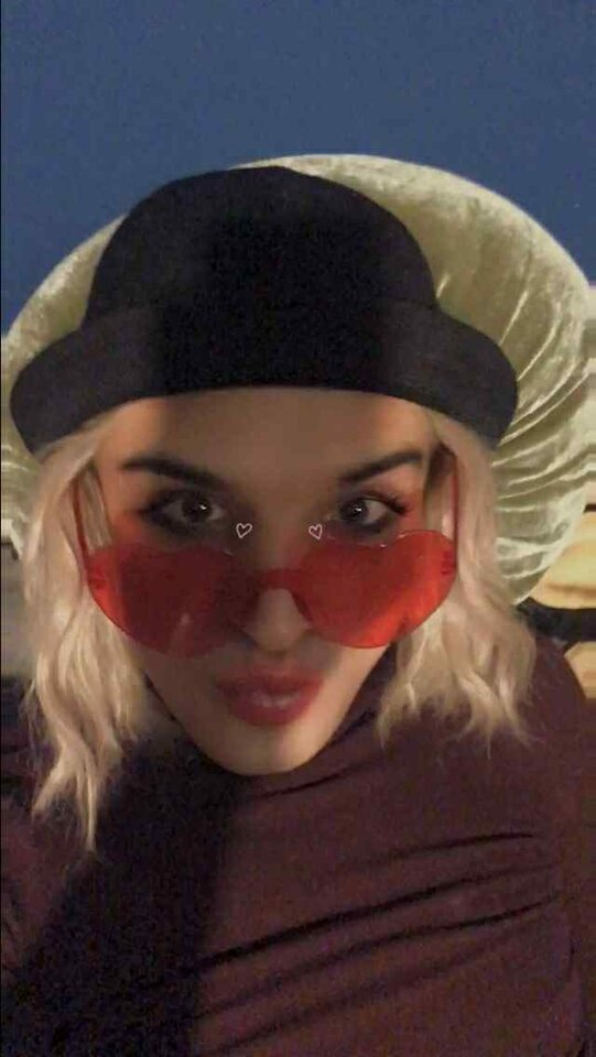 Messenger_creation_E437E9B1-BE12-4299-9E96-F5D719C1D0D2.jpeg - CrossdresserFemboy