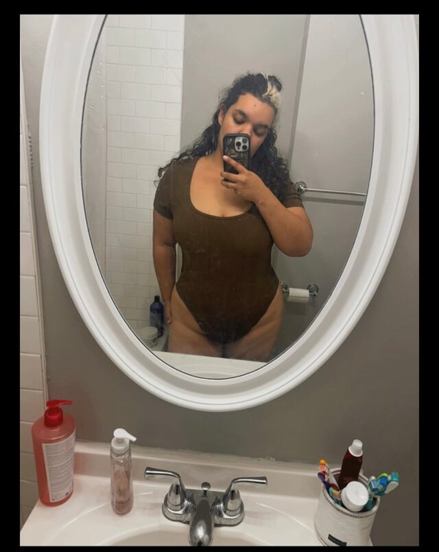 SmallLatina