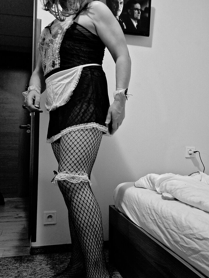 1000012084.jpg - Trensarek