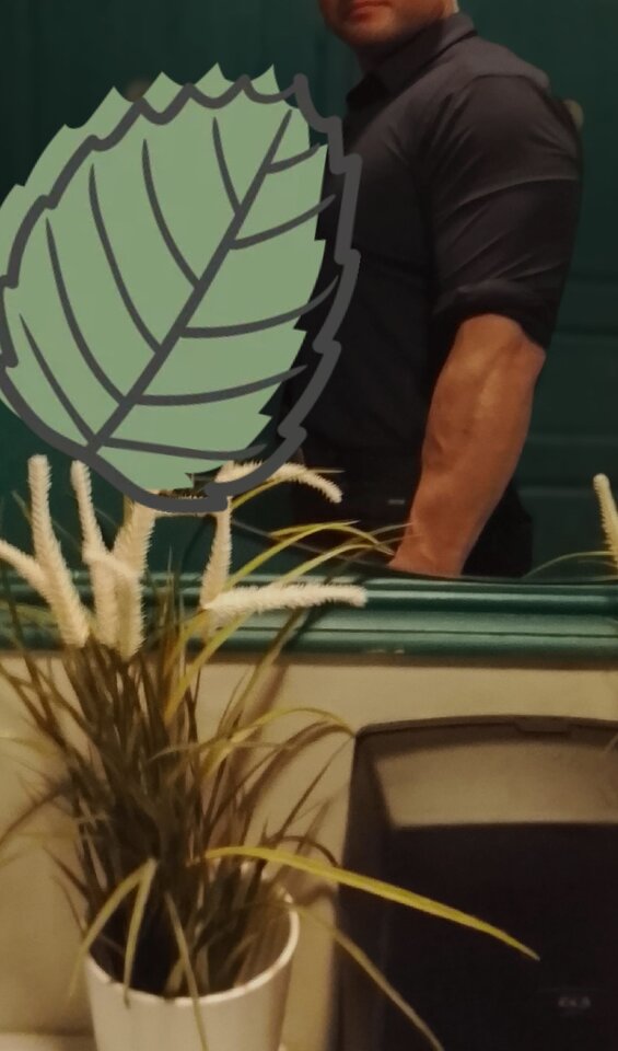 1000000434.jpg.  Z Zielonym Liściem 🤫 - Nudziarz78