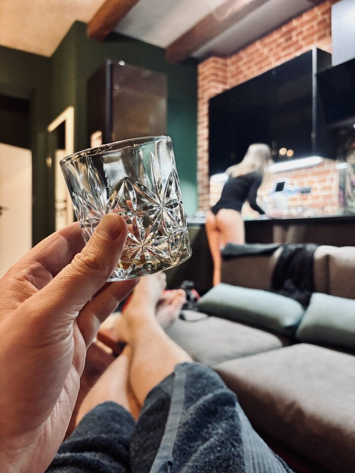 b98b63ec-e08c-4fec-b11f-14db226c0103.jpeg - Poza_schematem_waw