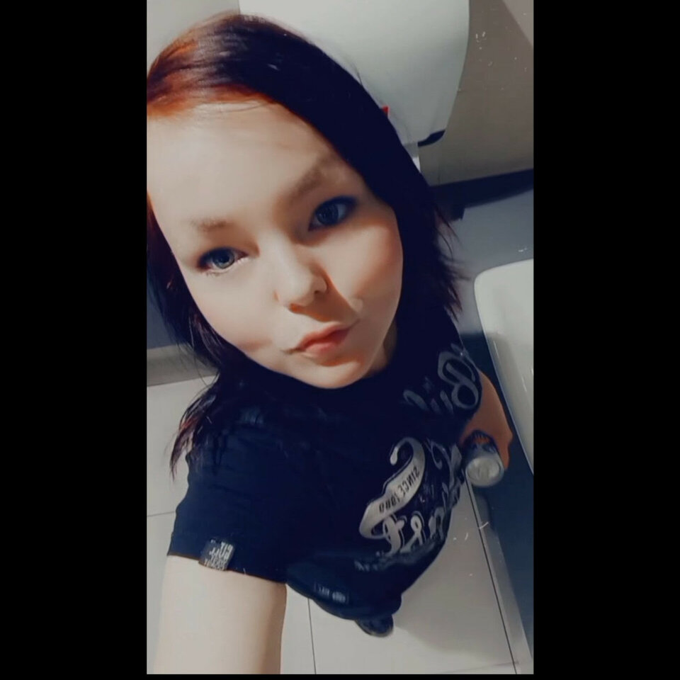 7953.jpg - Lilith1196