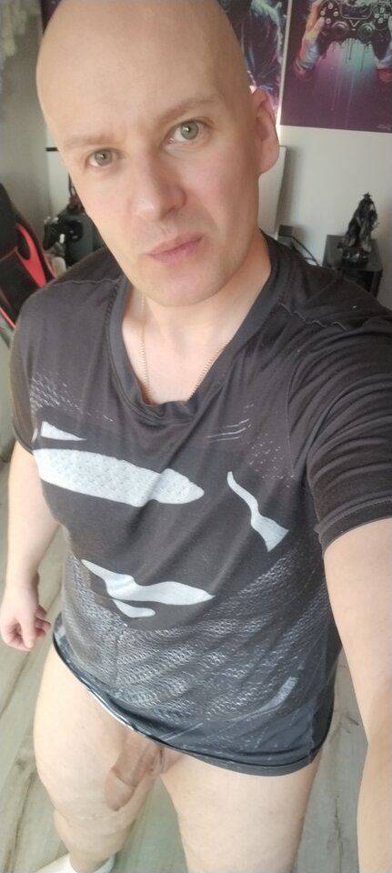 1000019626.jpg - StaryCzlowiekAMorze