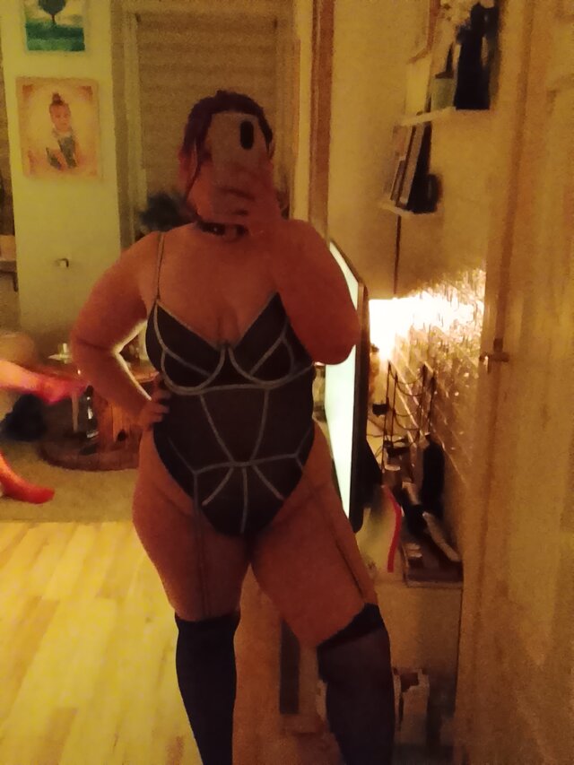 BiSexNiuniaa