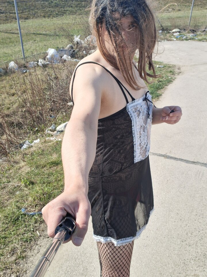 1000012388.jpg - Trensarek