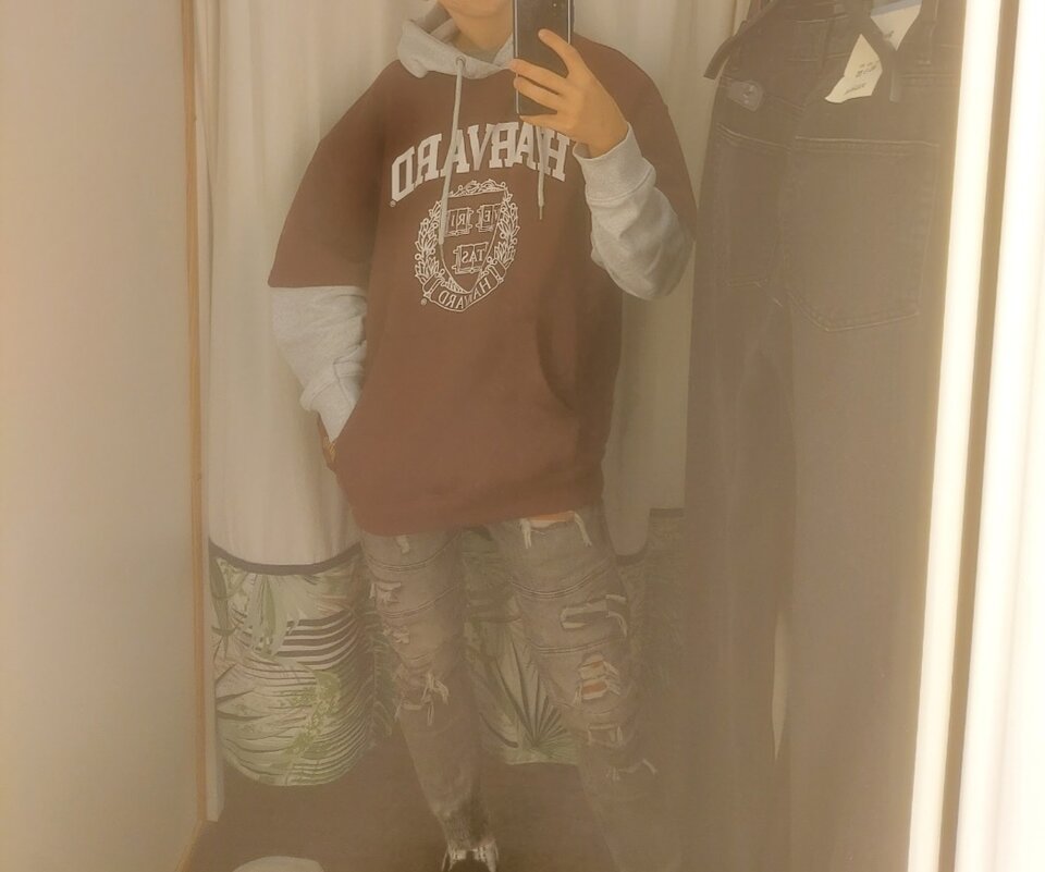 Screenshot_20260413_200638_Photos.jpg - BillyOO3